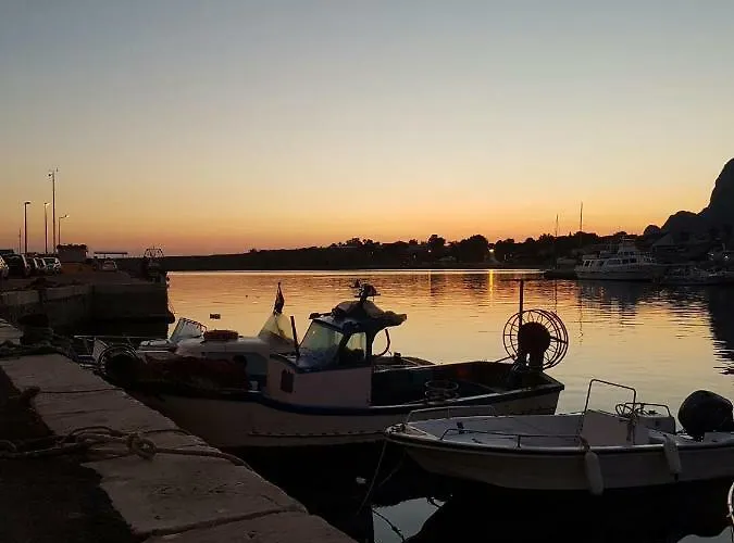 Chiara Casa de Férias Terrasini